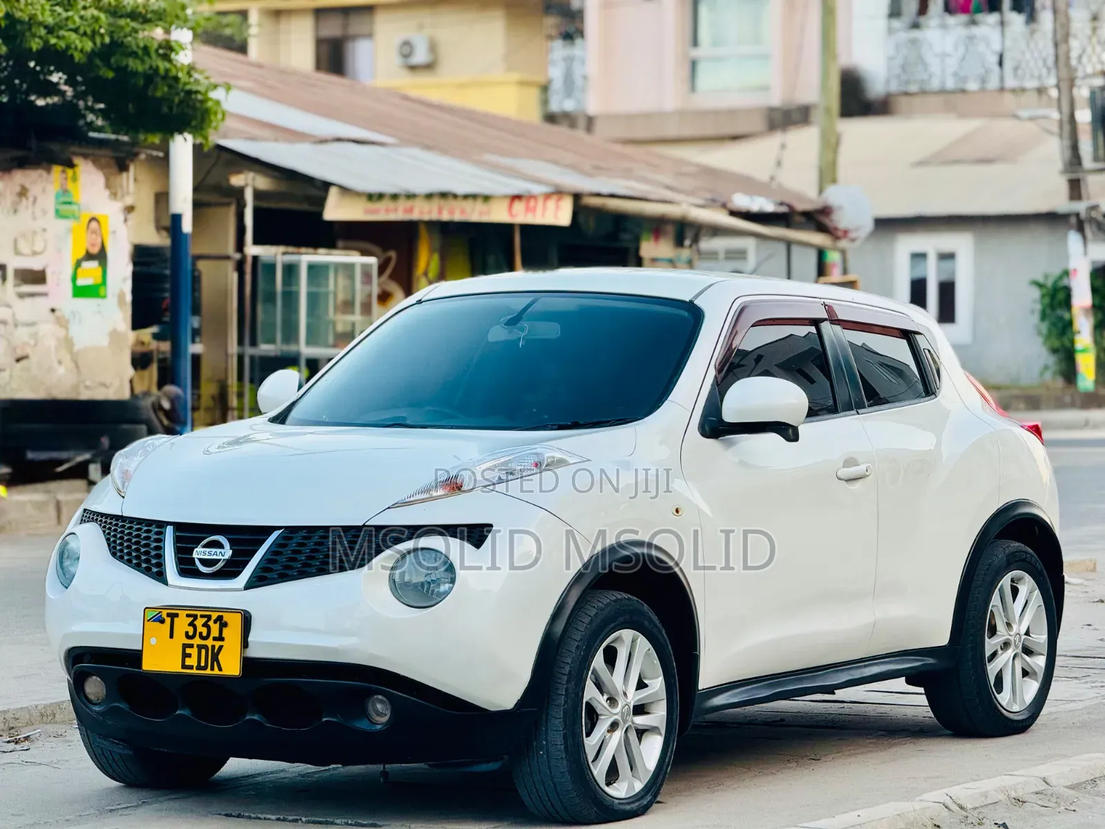 Nissan Juke 2011 White