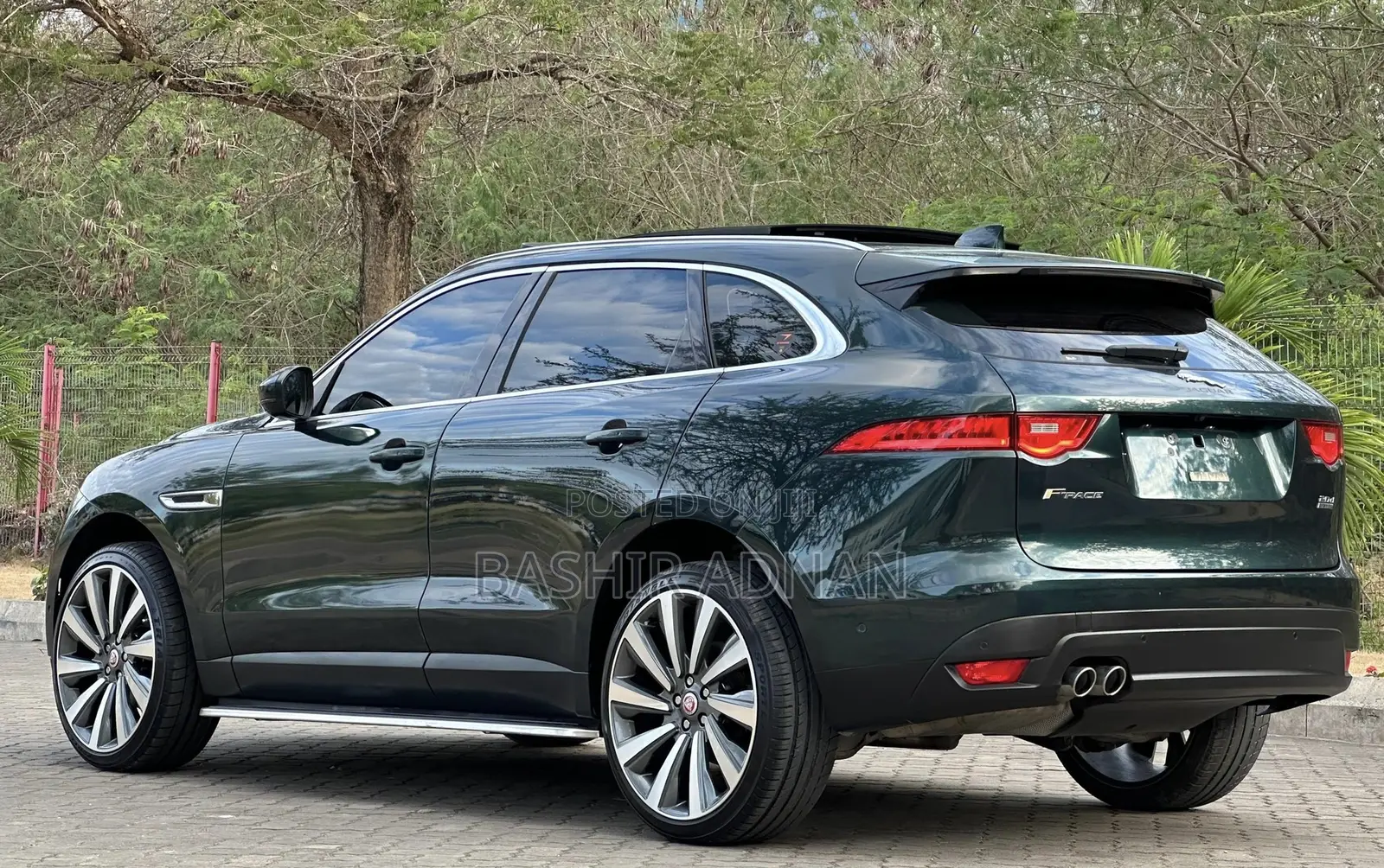 Jaguar F-Pace 2017 Green