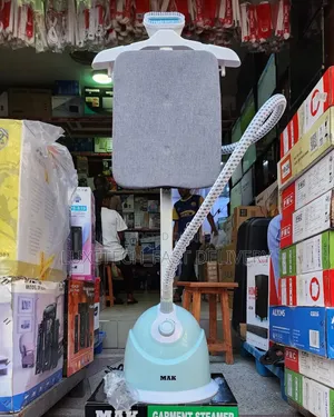 Mak Garment Steamer 1.5 Litres Water Tank With Ironing Board