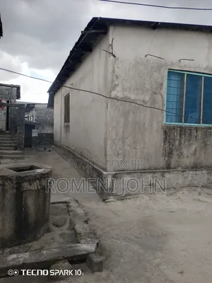 6bdrm House in Tanzania Daresalaam, Ilala for sale