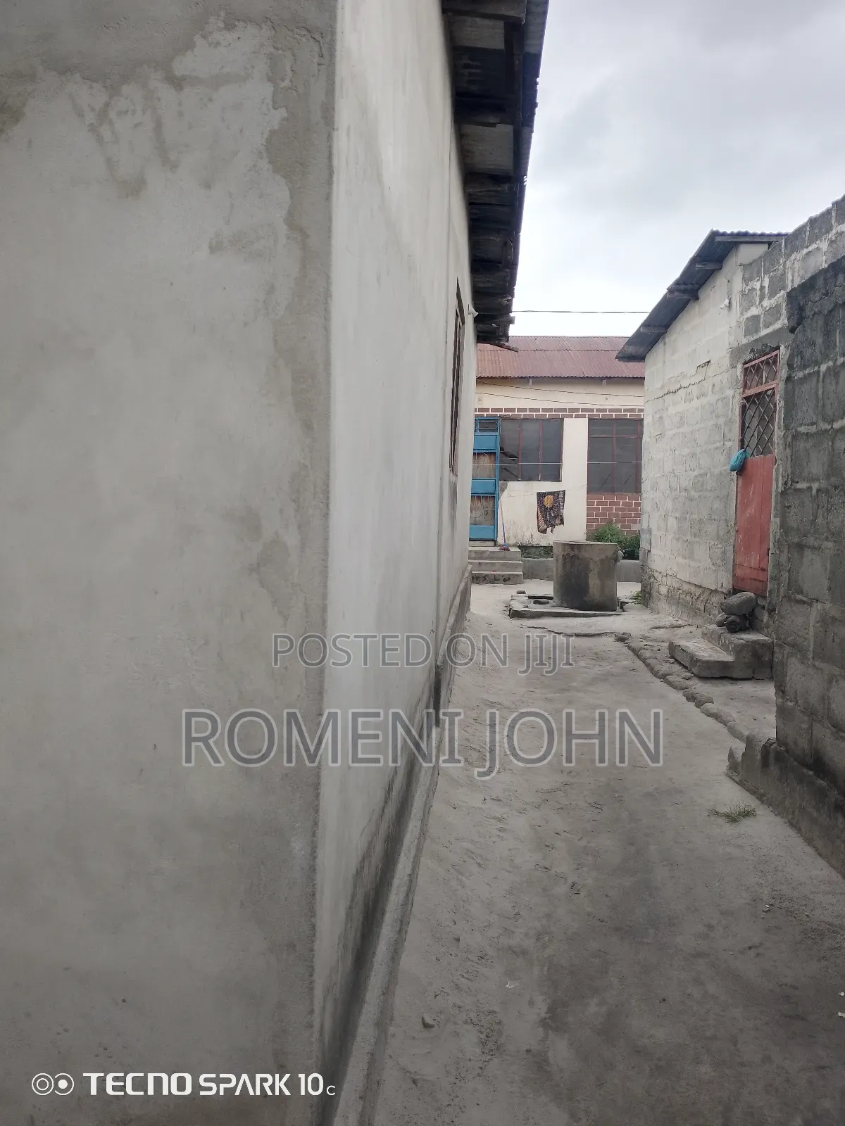 6bdrm House in Tanzania Daresalaam, Ilala for sale