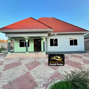 3bdrm House in Airport Road, Ilemela for rent