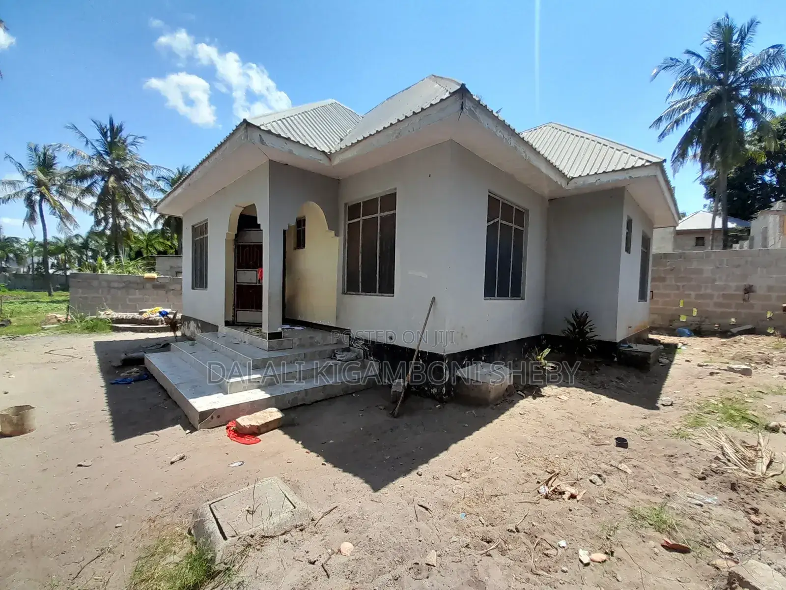 3bdrm House in Kigamboni Kibugumo for sale