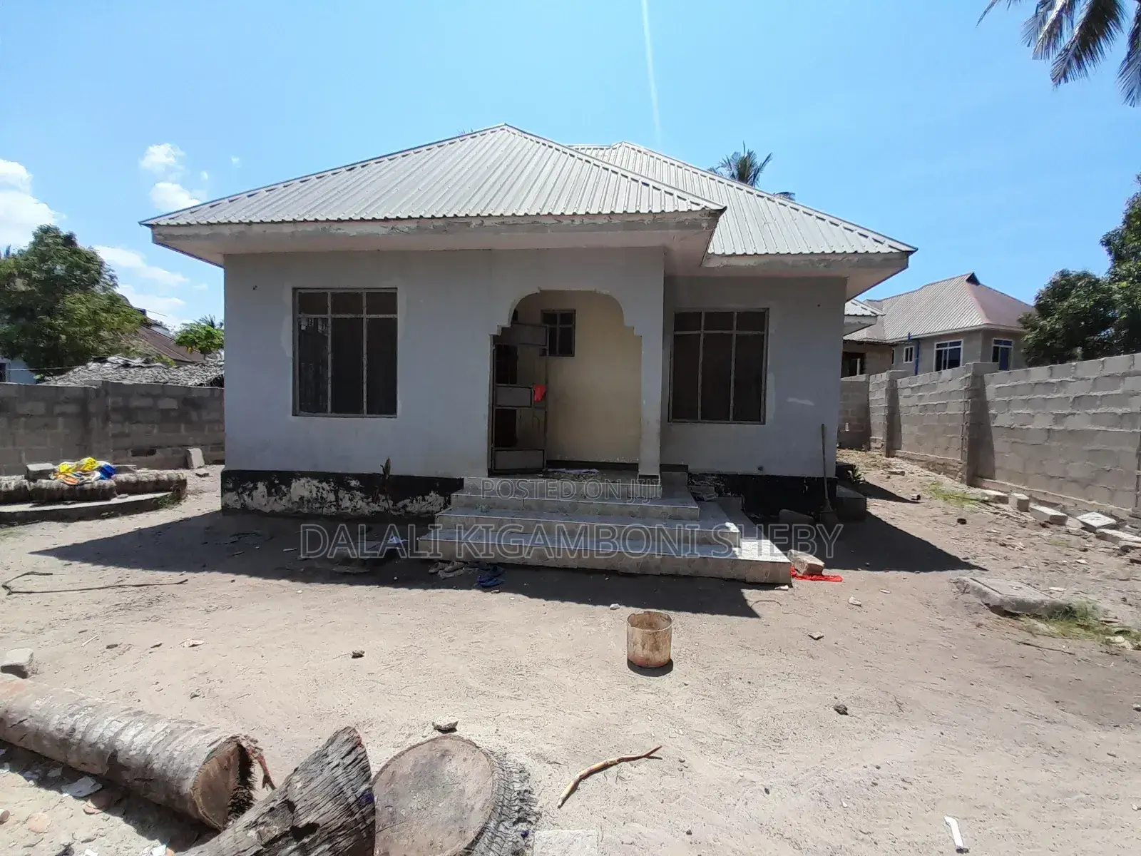 3bdrm House in Kigamboni Kibugumo for sale