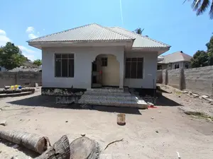 3bdrm House in Kigamboni Kibugumo for sale