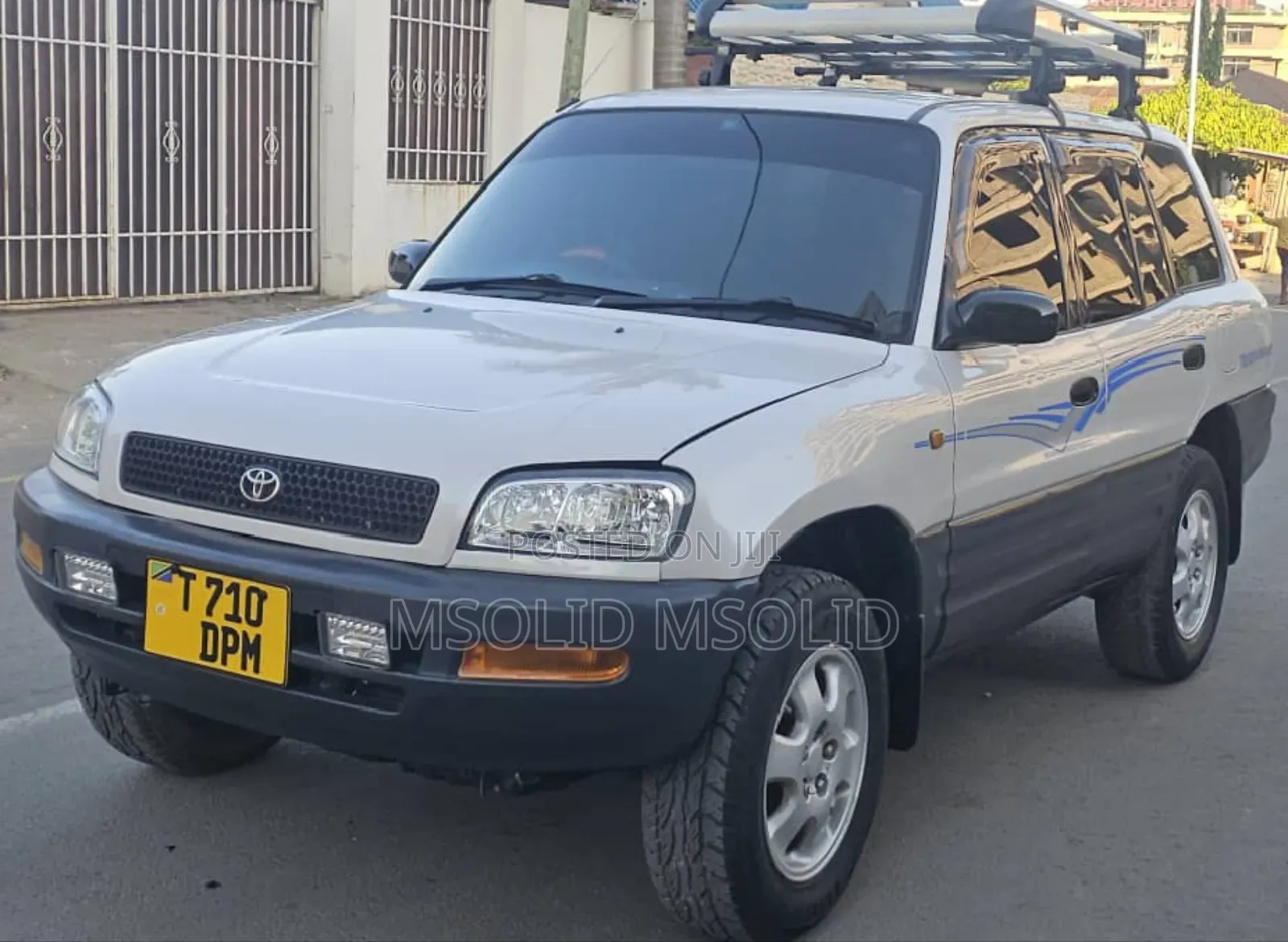 Toyota RAV4 1999 Silver