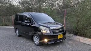 Toyota Noah 2008 Black