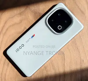 Vivo iQOO 13 256 GB White