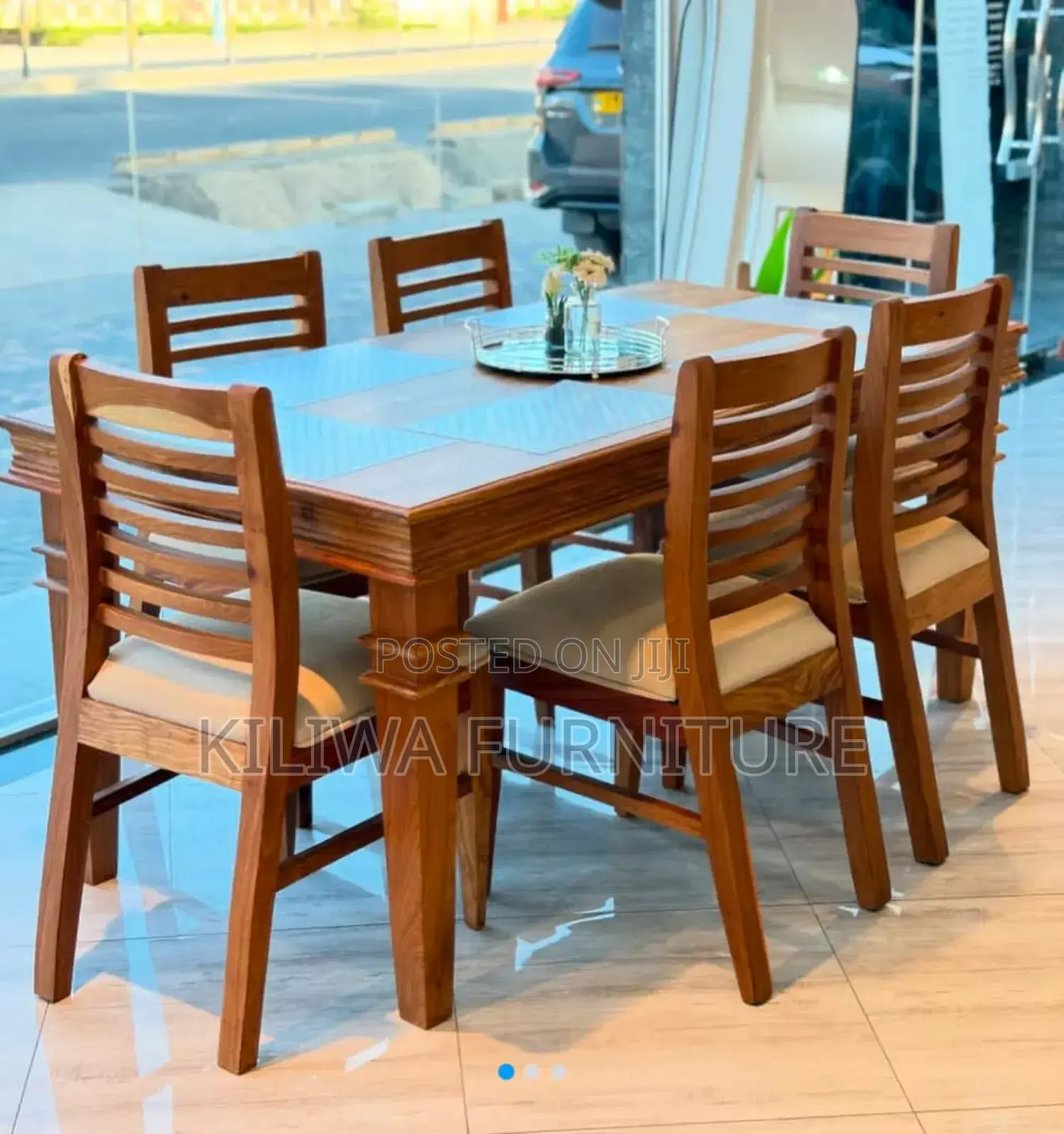 Dining Table With Six Chair's Full Mninga