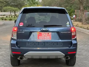 Subaru Forester 2011 Blue