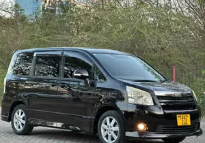 Toyota Noah 2009 Black
