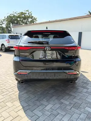 Toyota Harrier 2020 Matt Black
