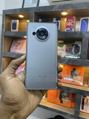 New Sharp Aquos R7 256 GB Silver