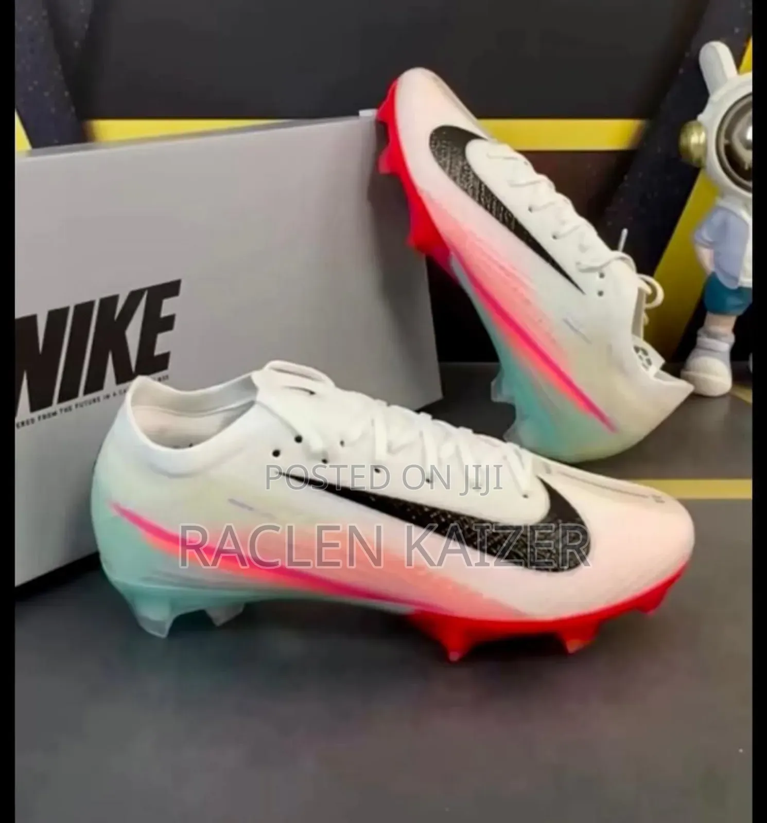 Nike Airzoom Sports Shoes