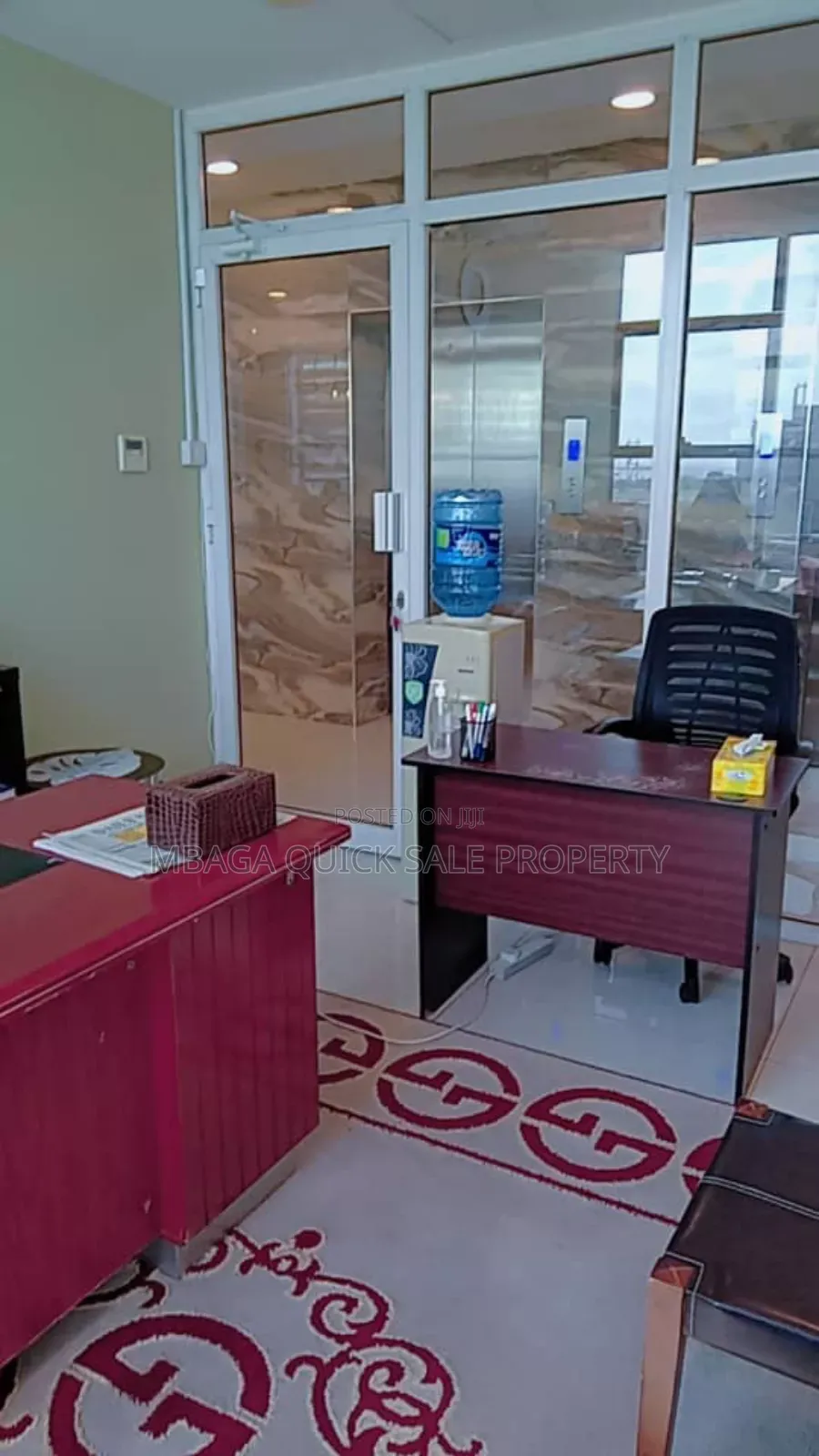 Office Space Area SQM 20 for Rent at Posta