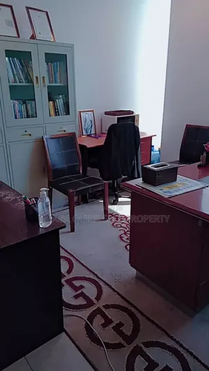 Office Space Area SQM 20 for Rent at Posta