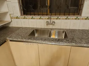 4bdrm House in Njiro for sale