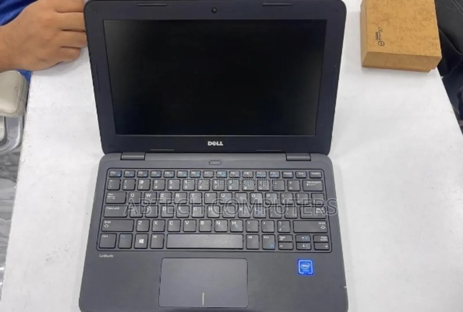 Laptop Dell Latitude 3180 4GB Intel Pentium SSD 128GB