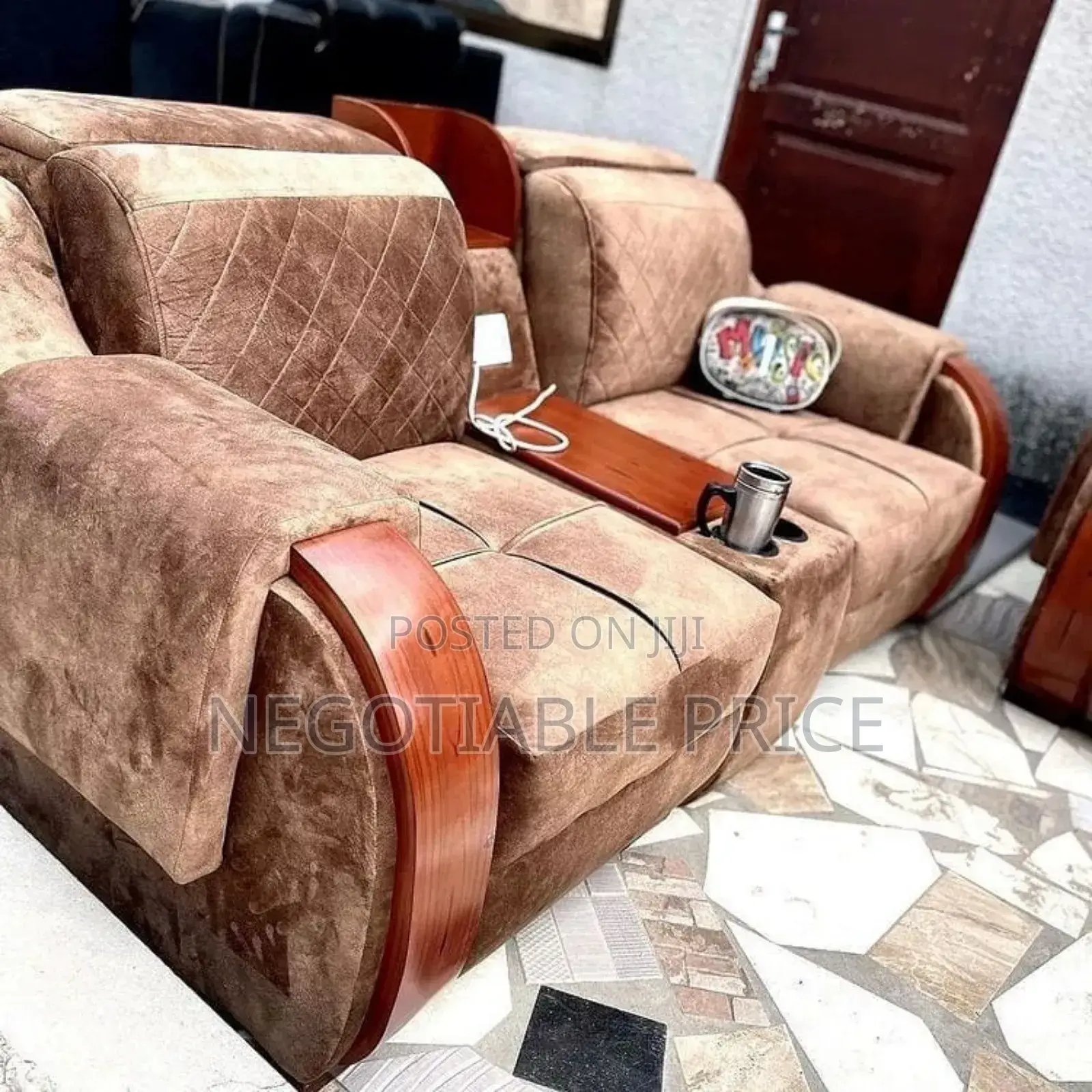 Sofa Set Full Quality