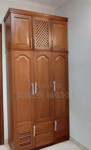 Kabati Mbao Ngumu Milango 3