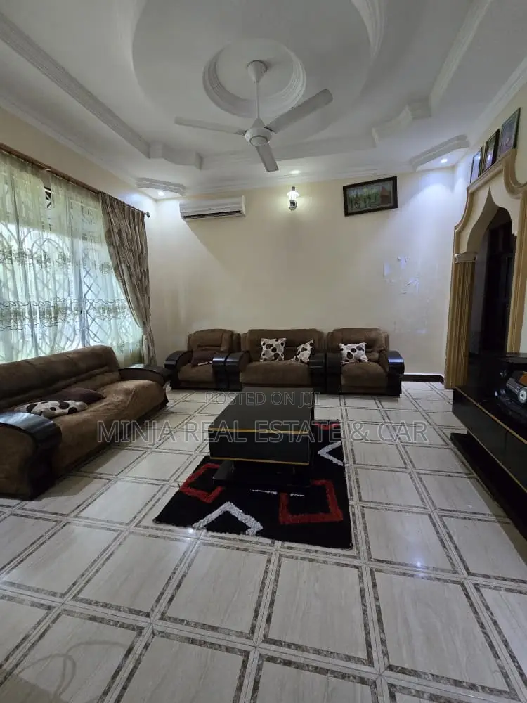 7bdrm House in Kimara for sale
