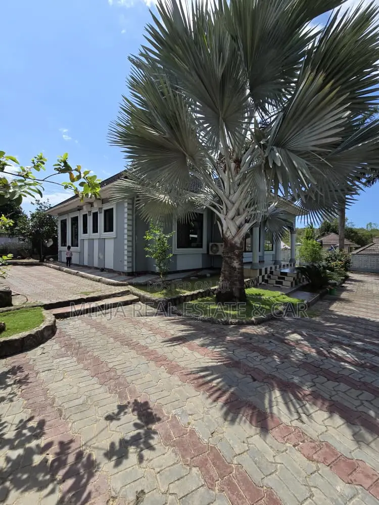 7bdrm House in Kimara for sale