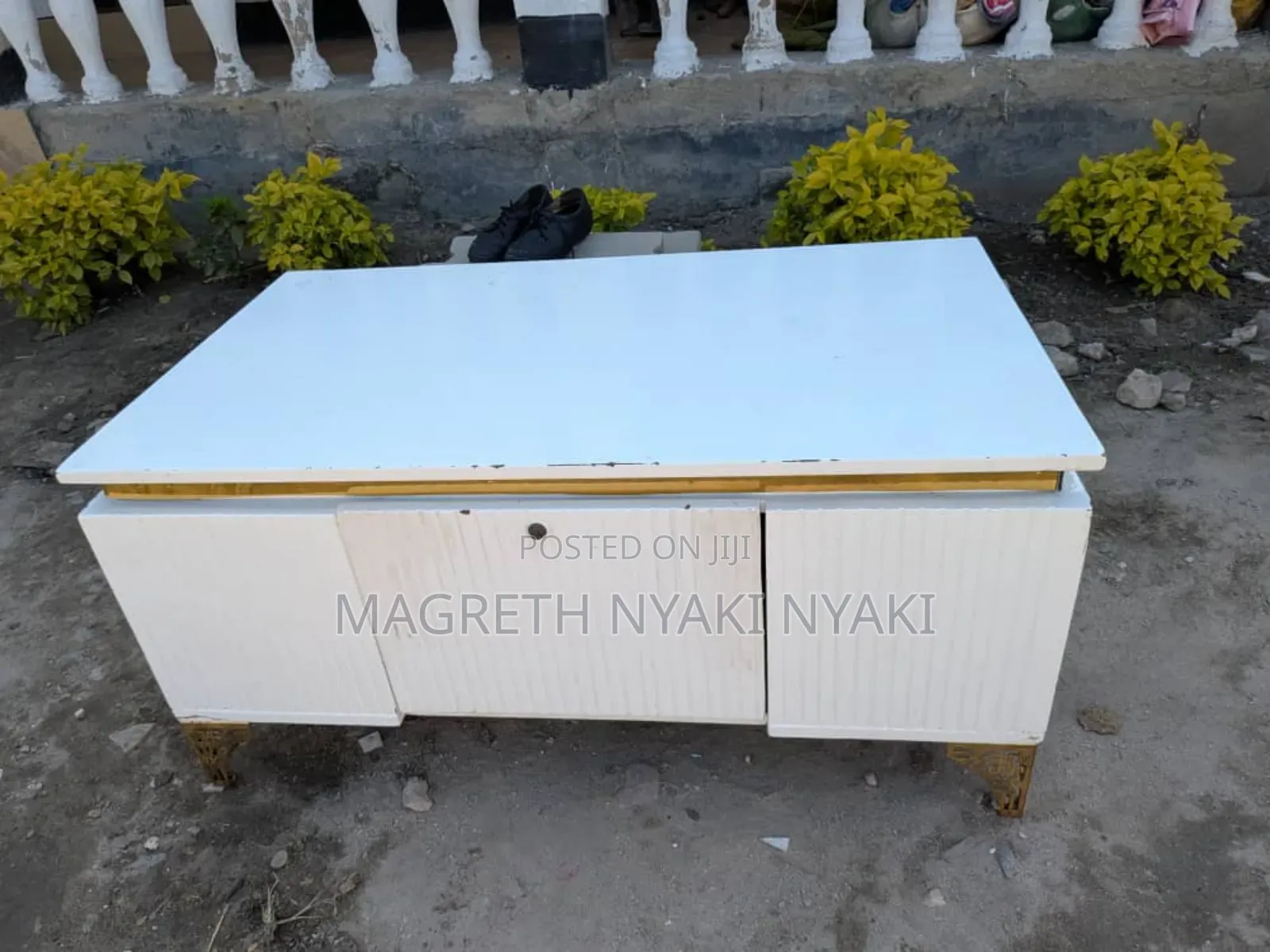 Nauza Coffe Table Imetumika