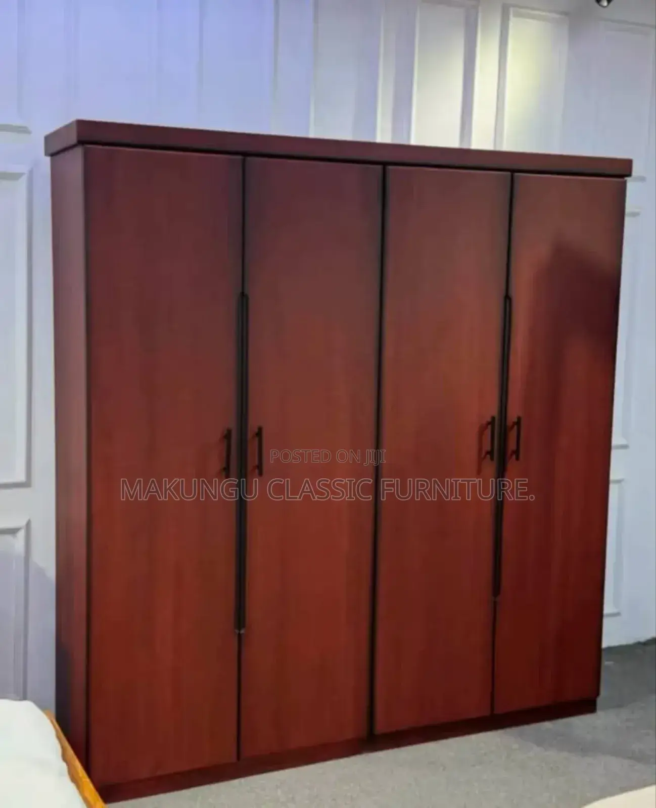 Four Doors Wardrobe With Square Size
