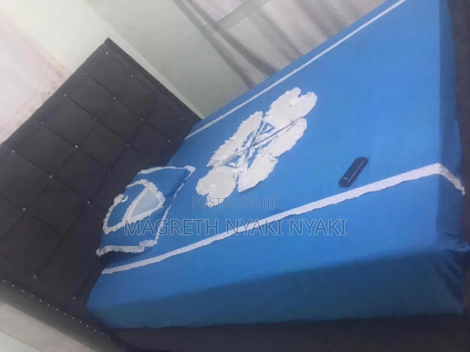 Nauza Kitanda Cha Bed Sofa 5 Kwa 6 Bei