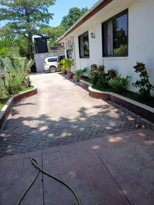 3bdrm House in Mikocheni for rent