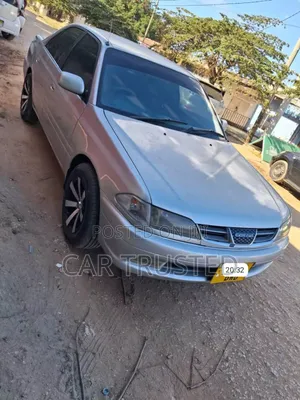 Toyota Carina 1.5 FWD Sedan 2000 Silver