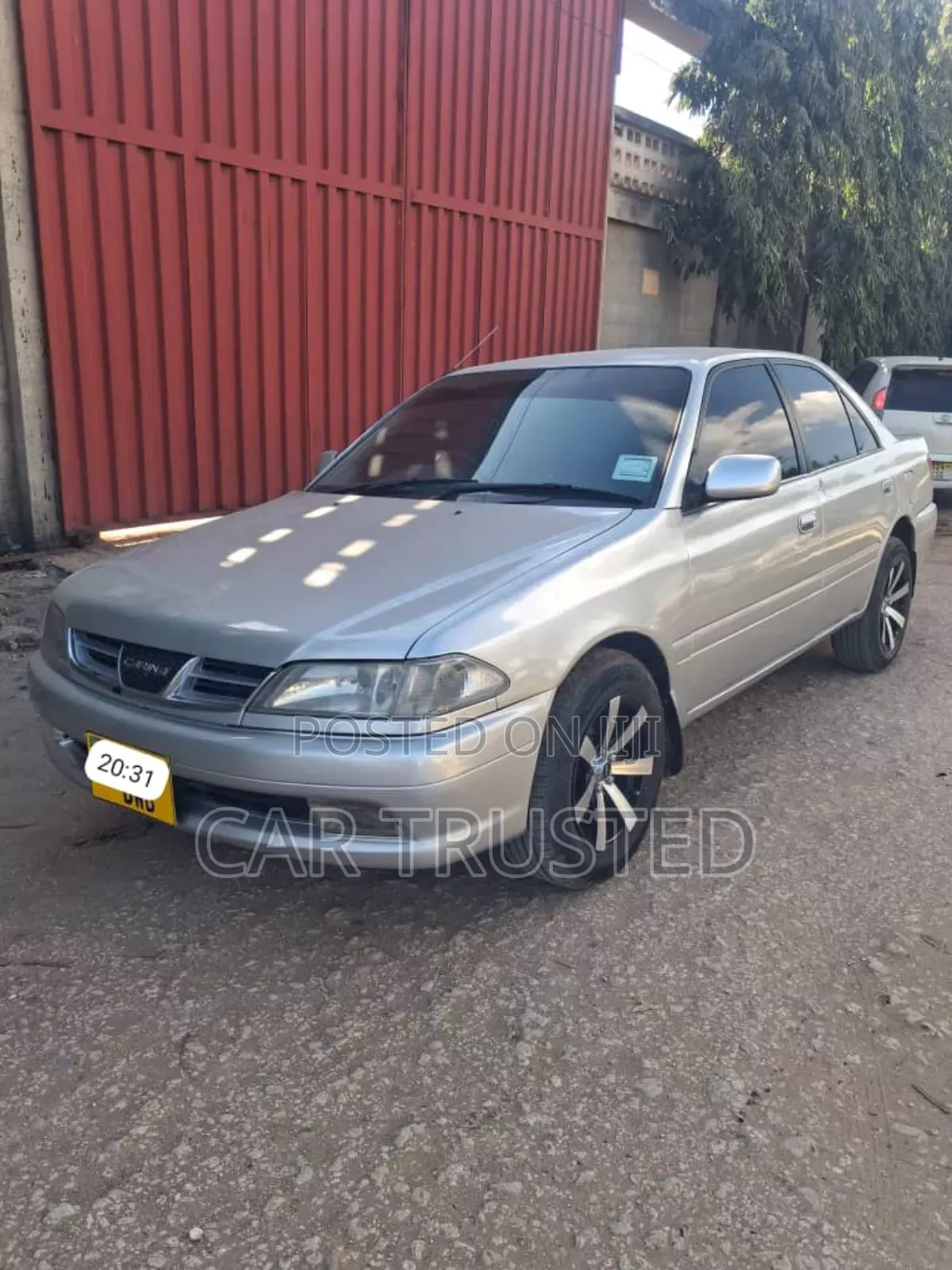 Toyota Carina 1.5 FWD Sedan 2000 Silver