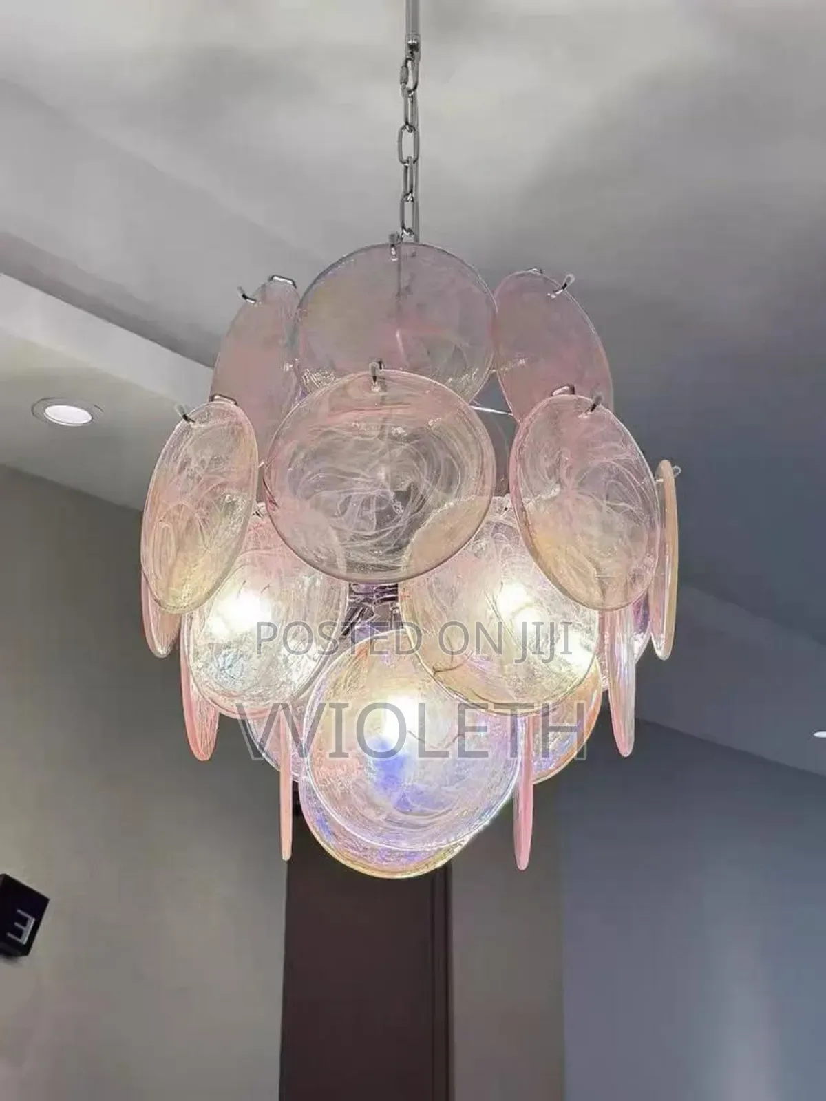 Taa Ya Chandelier