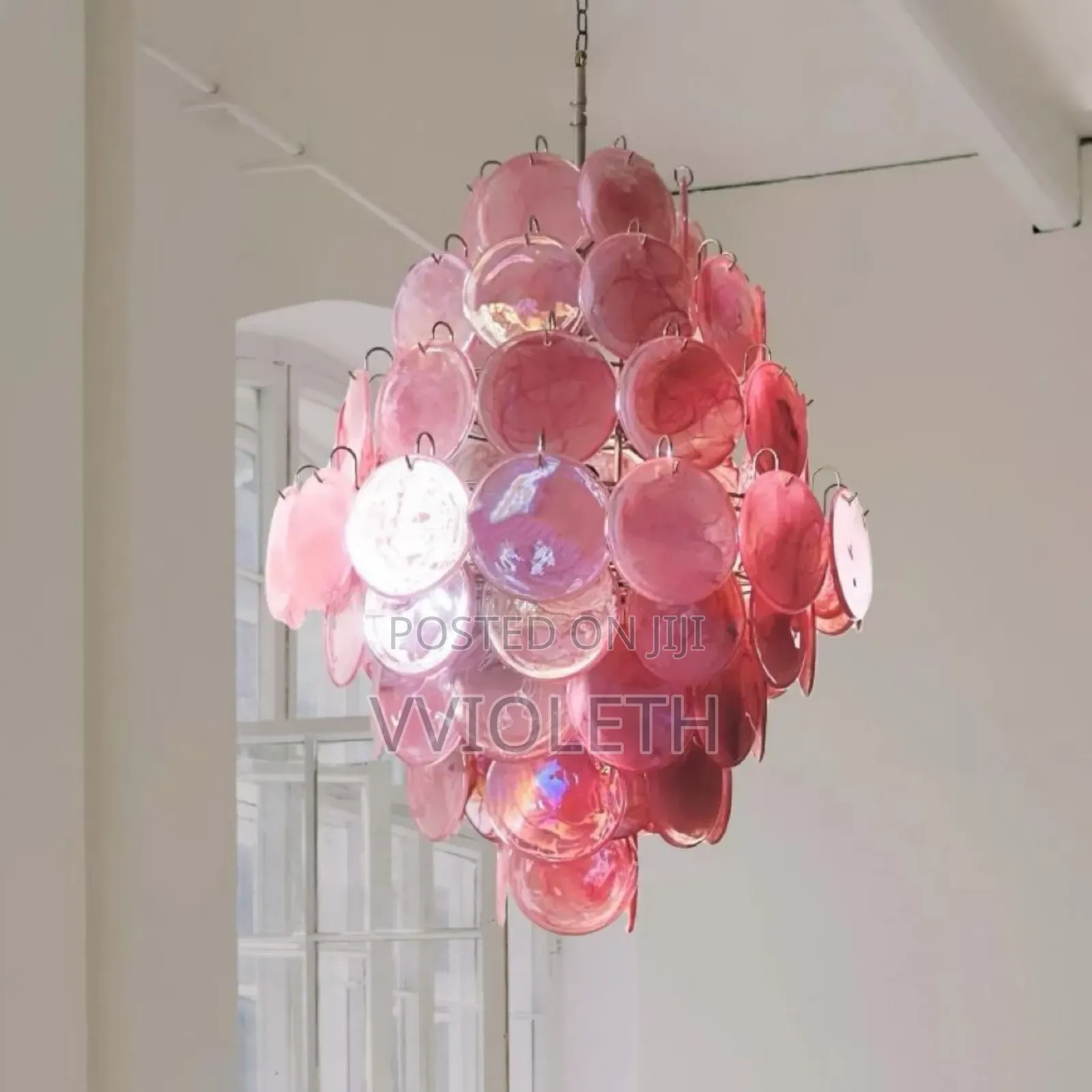 Taa Ya Chandelier