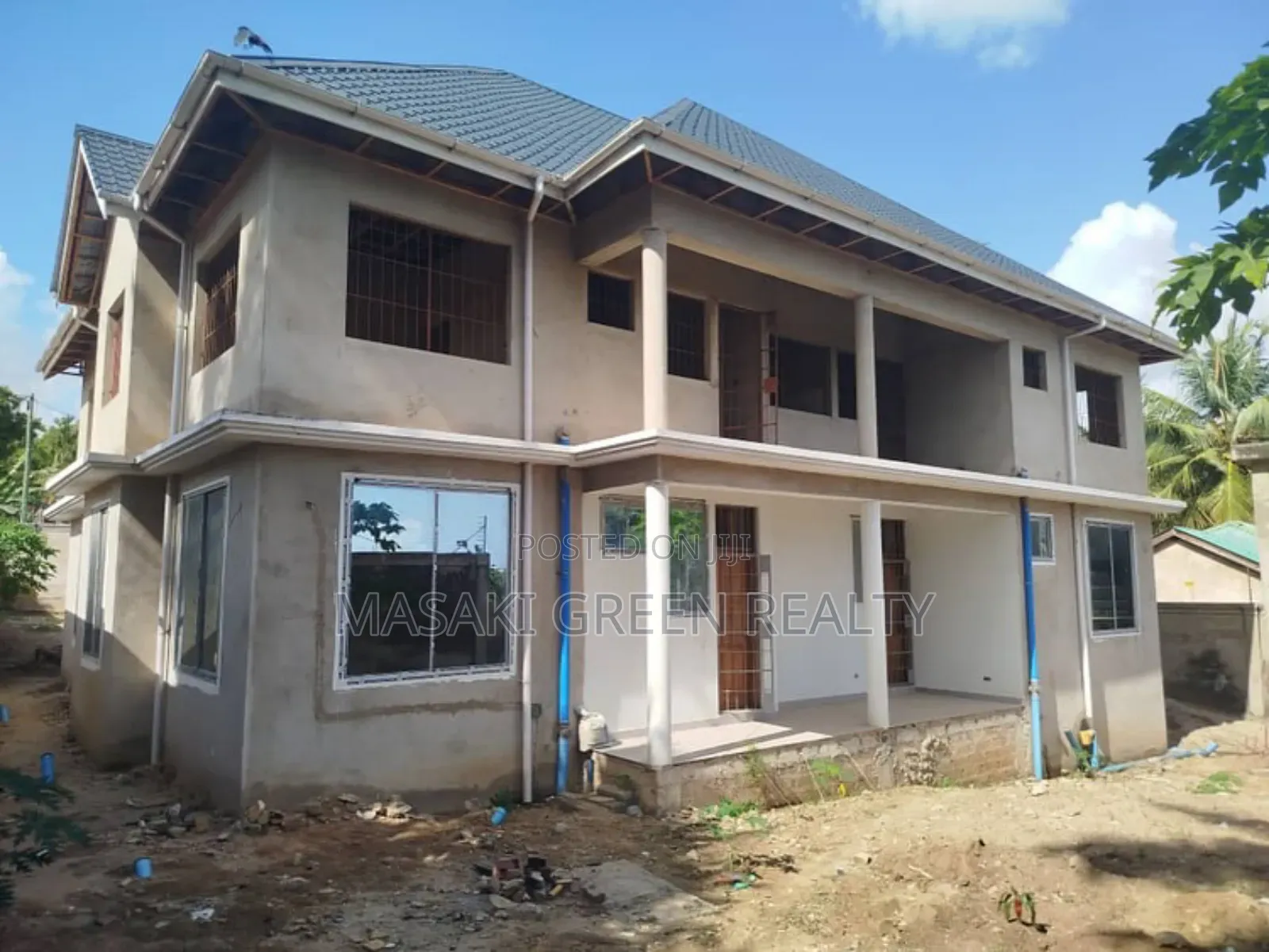 4bdrm Apartment in Salasala Estate, Kinondoni for sale