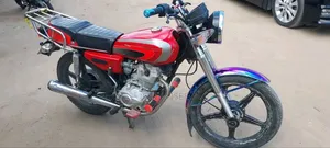 Honda CBR 2025 Red