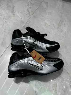 Men's Shoes or Sneakers in Nike Shox Brand Very Very Beautiful,Classic