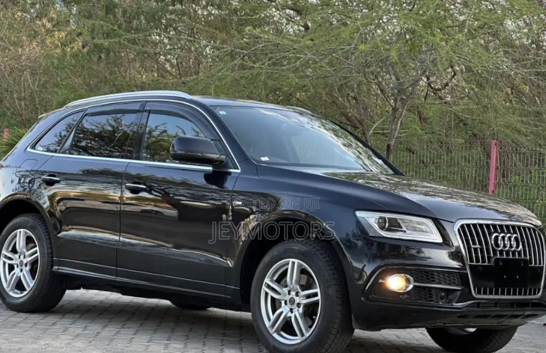 Audi Q5 2015 Black