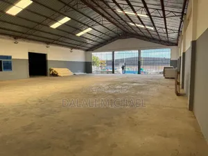 Warehouse Size 1296sqm