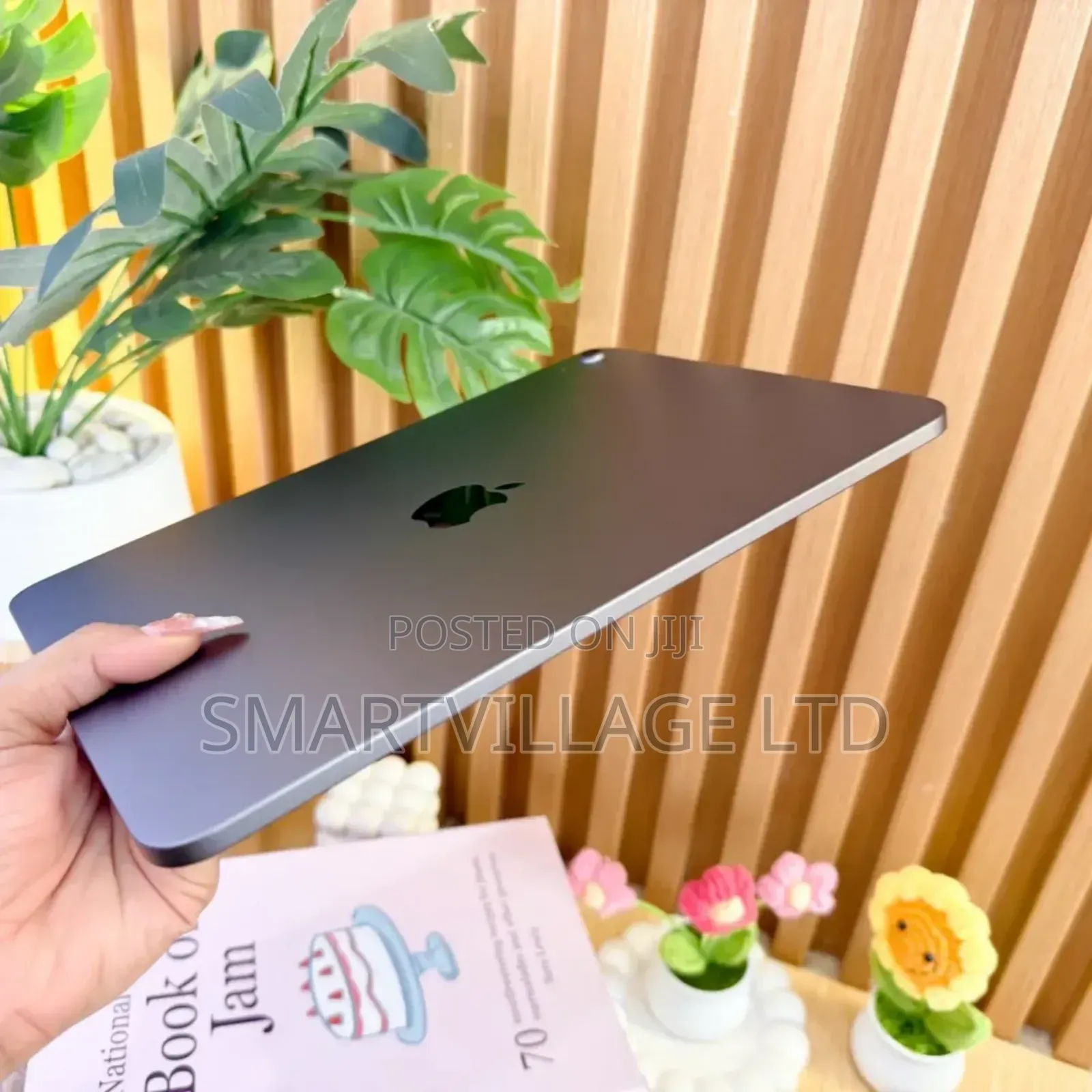 Apple iPad Air (2022) 256 GB Gray