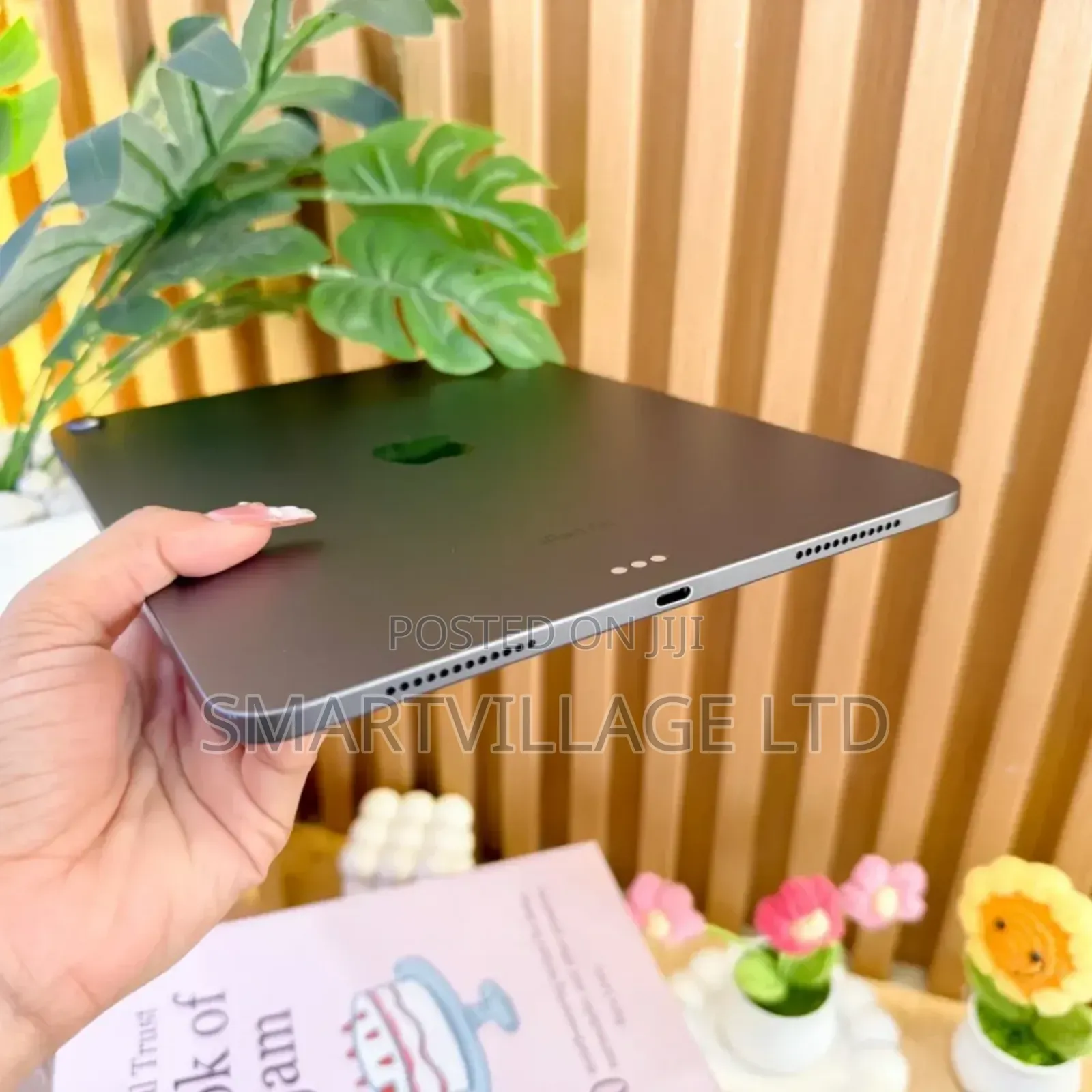 Apple iPad Air (2022) 512 GB Gray