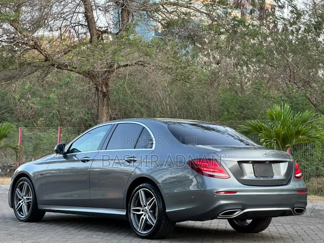 Mercedes-Benz E350e 2018 Gray