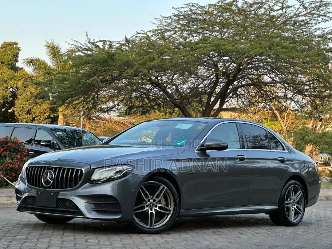 Mercedes-Benz E350e 2018 Gray