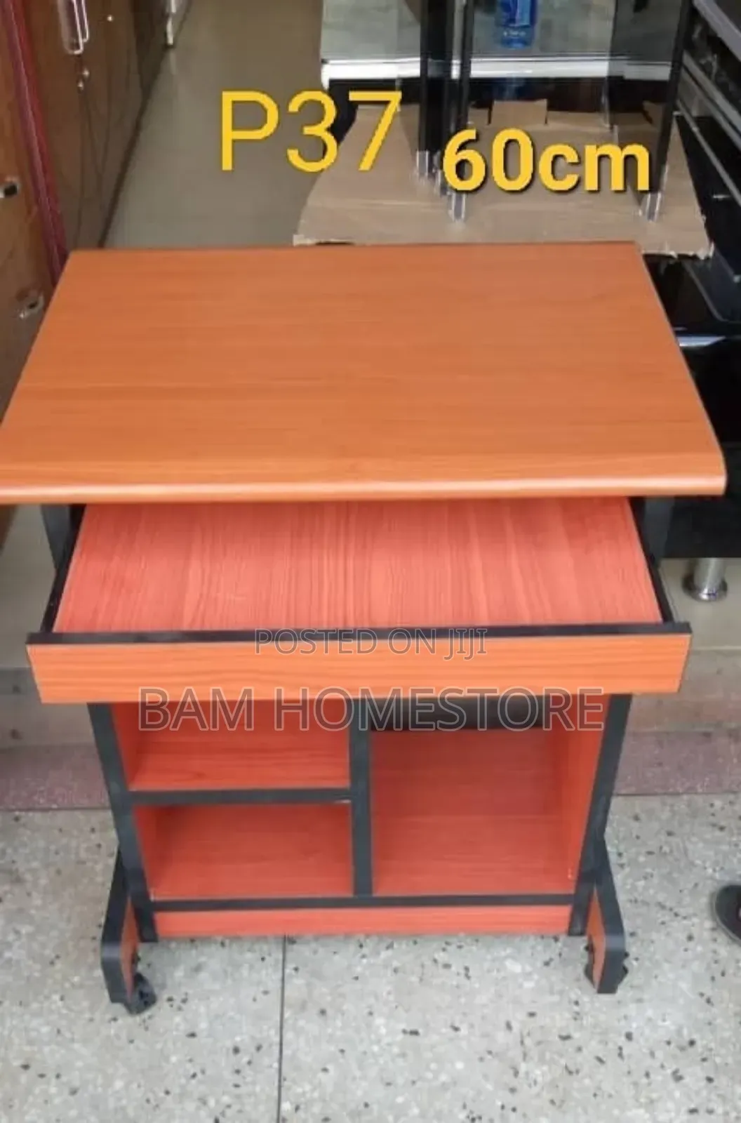 Compact Computer Desk With Keyboard Tray