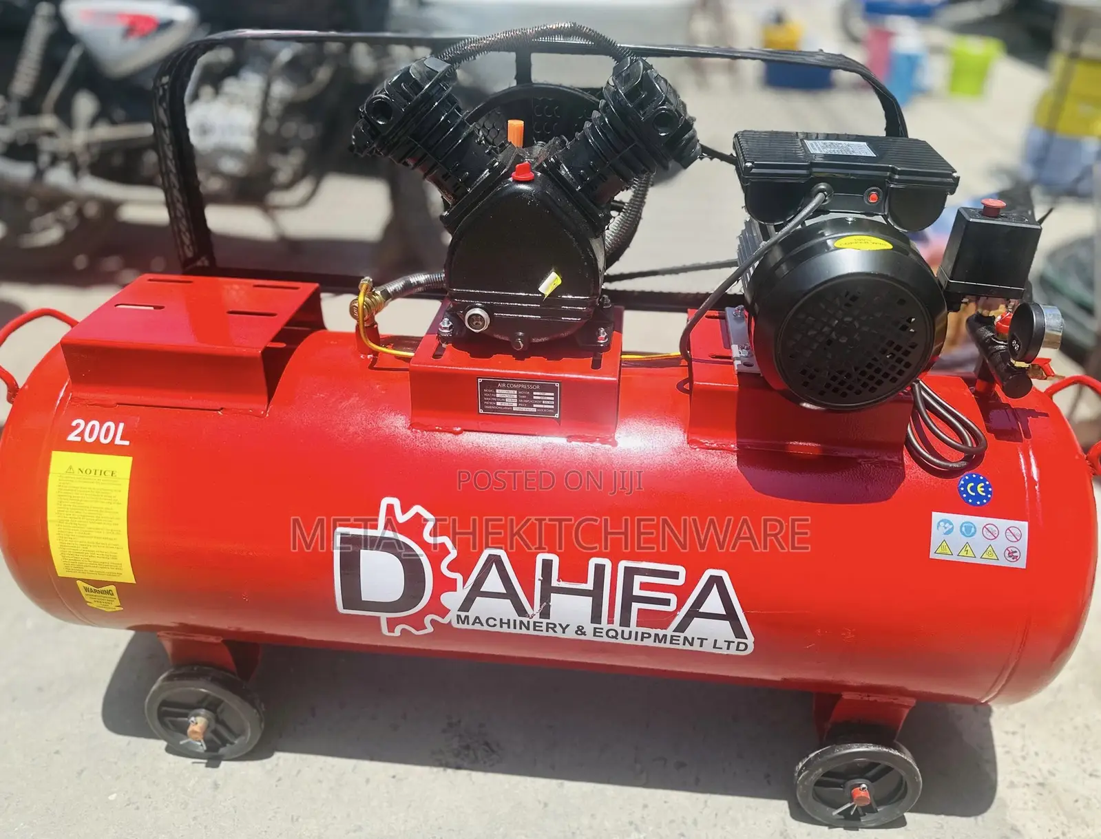 Dahfa Air Compressor 100l 2 in 1