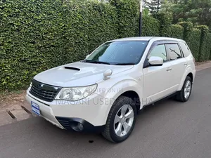 Subaru Forester 2009 White