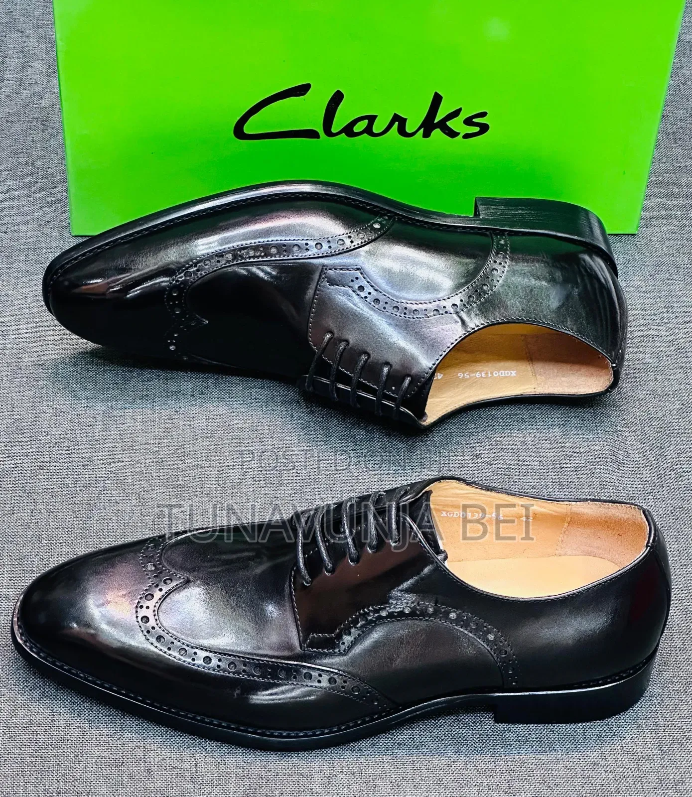 Tomford Cracks Leather Shoes / Made in Italy