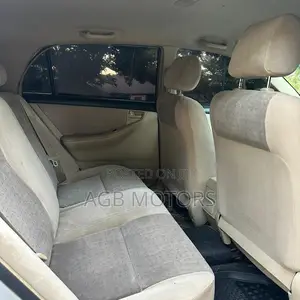 Toyota Corolla RunX 2004 Silver