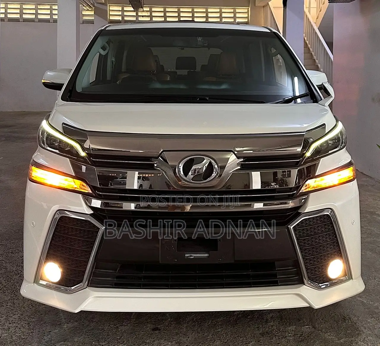 Toyota Vellfire 2015 White