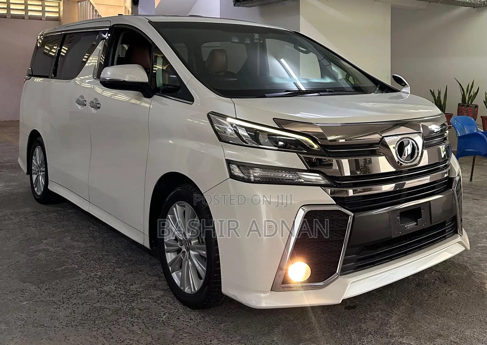 Toyota Vellfire 2015 White